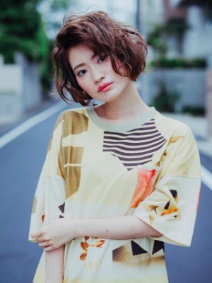カーリーボブ