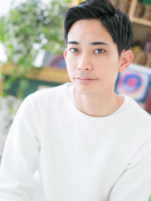 大人クールな七三ビジカジショート