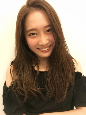 フォギーベージュ大人セミロング