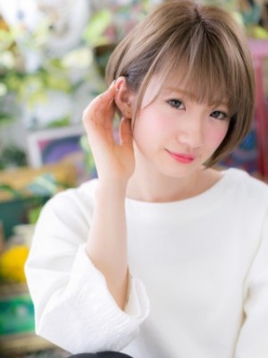 外国人風★前下がりハイトーンショート 外国人風★前下がりハイトーンショート