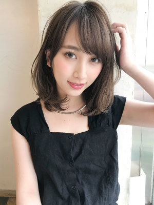小顔ミディ ナチュラルワンカールパーマ