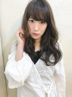 ふわっとゆるふわパーマ　フェミニンロング