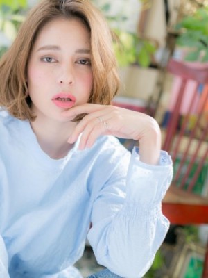 外国人風☆ナチュラルウェーブ大人ボブ