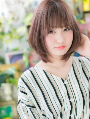 大人かわいい♪小顔ひし形レイヤーボブ