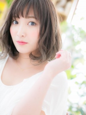 斜めバング×とろみカール愛されふわミディ 斜めバング×とろみカール愛されふわミディ