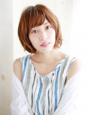 ニュアンスカールのゆるふわバルーンボブ