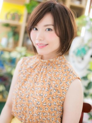 斜めバングで美人顔♪好感大人ボブ