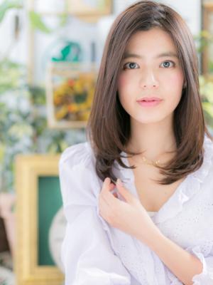黒髪も◎大人かわいい美髪ストレート