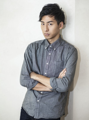アップバングショート