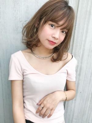 大人重めボブ ニュアンスパーマ