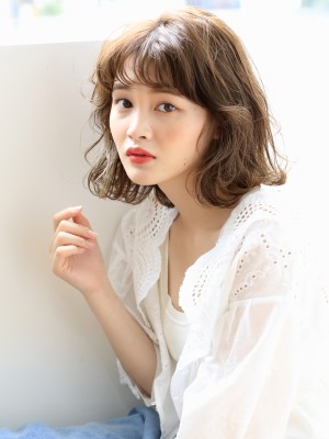 白ヴェールウェーブボブ