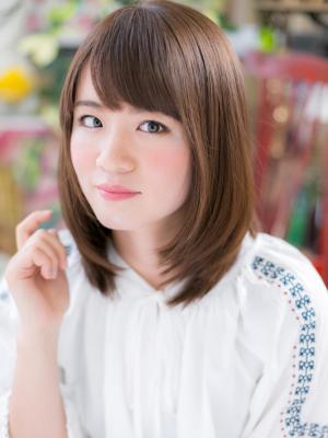 斜めバングｘ前下がり好感ストレート
