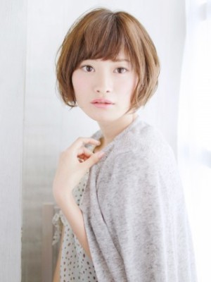 ゆるふわニュアンスカールのボブスタイル