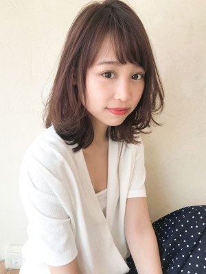 大人可愛いひし形小顔ミディ