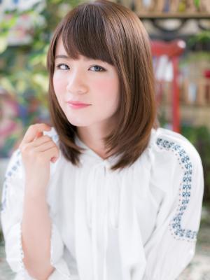 斜めバングｘ前下がり好感ストレート