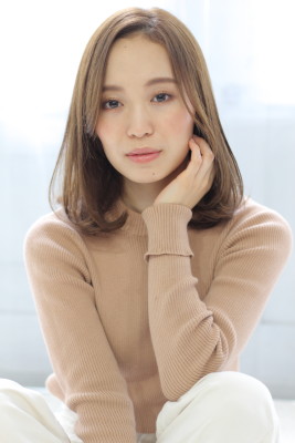 ヌーディーカラー* ナチュラルボブ ヌーディーカラー* ナチュラルボブ のイメージ画像
