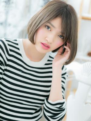 大人クラシカル…小顔前下がりボブ