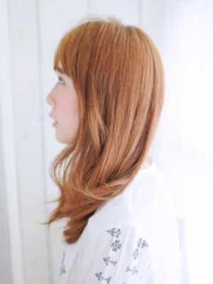 ゆるパーマロングスタイル