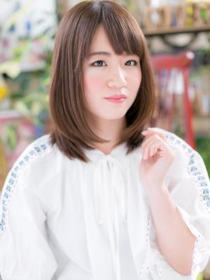 斜めバングｘ前下がり好感ストレート