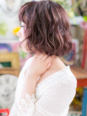 フェミニン小顔ミニボブ