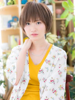大人かわいい♪前下がりナチュラルマッシュ