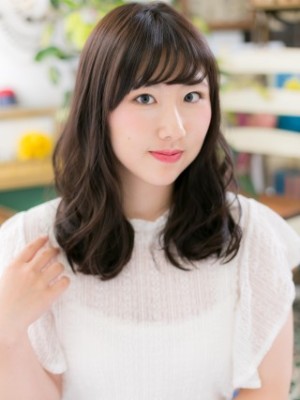 黒髪風♪ツヤカールセミロング