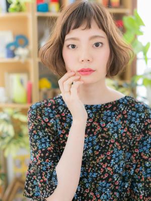 Aラインがキュート☆くせ毛風小顔ボブ