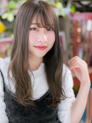 シースルーバング小顔ナチュラルストレート