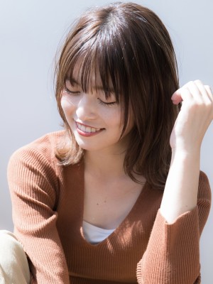 シースルーバング×ひし形レイヤーボブ