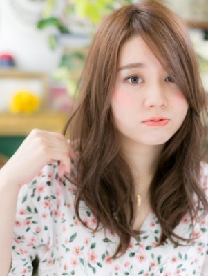 ゆるふわアシンメトリー♪愛されカール