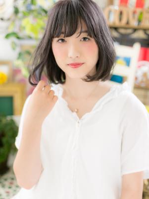 大人かわいい♪ひし形ミディアムスタイル 大人かわいい♪ひし形ミディアムスタイルのイメージ画像