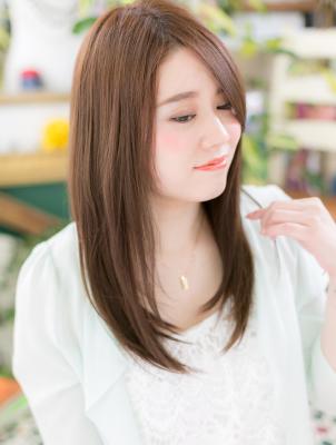 清潔感ある小顔ナチュラルストレート