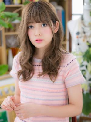 斜めバングでモテ系♪くせ毛風ウェーブ