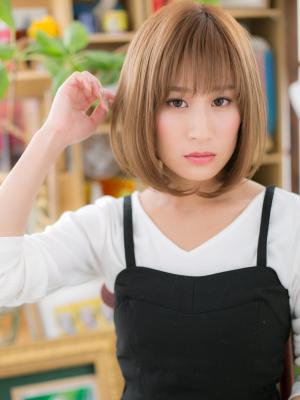 小悪魔系♪外国人風ハイトーン×前下がりボブ