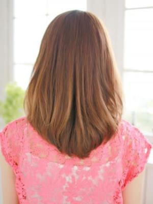 ハネ感のある大人なスタイル