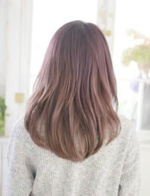 ナチュラルかわいいヘアースタイル