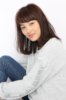 ほんのり柔らか内巻きロブ☆