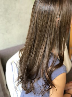 秋っぽオリーブアッシュカラー