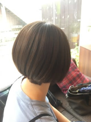 前下がりショートボブ