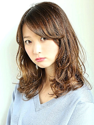 エアリーウェーブの透け感カラー