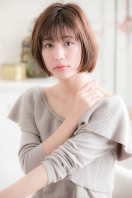 切りっぱなしボブ