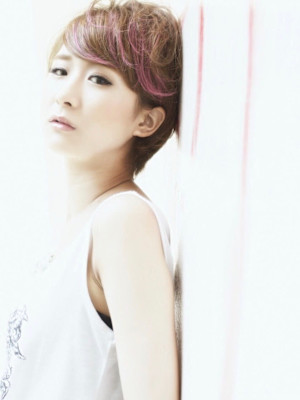 髪質改善/ 縮毛矯正/ 酸熱ストレート/白髪染め/ショート