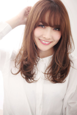 ゆるめカールの大人カジュアルセミロング♪S22