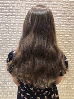 【新宿 Olive’s by neolive】シアーパープル