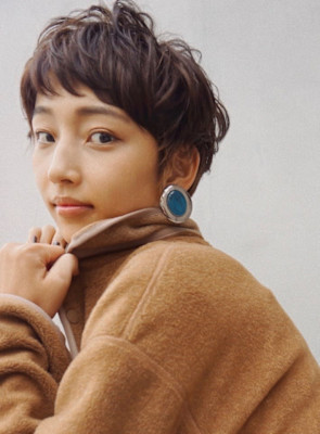 大人のウエットニュアンスショート