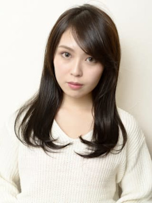 小顔ワンカール愛されシースルーバングスタイル