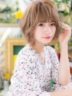 ショートでも◎外国人風ふんわりパーマ