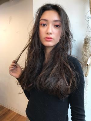 顔まわりのレイヤーで小顔に☆ロングノットヘア【N-131】
