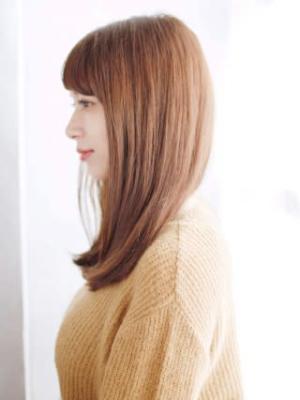 厚め前髪の内巻きワンカール
