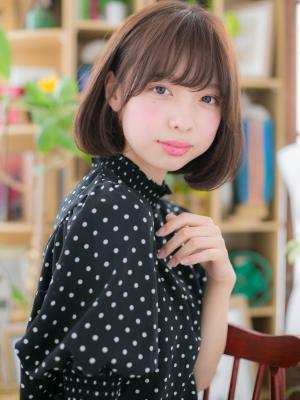 大人かわいいの魔法♪前下がりボブ